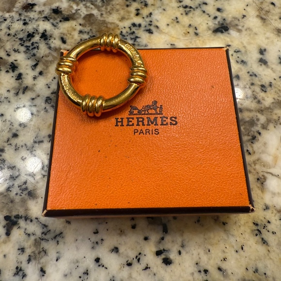 Hermes Bouet Scarf Ring - Picture 3 of 12